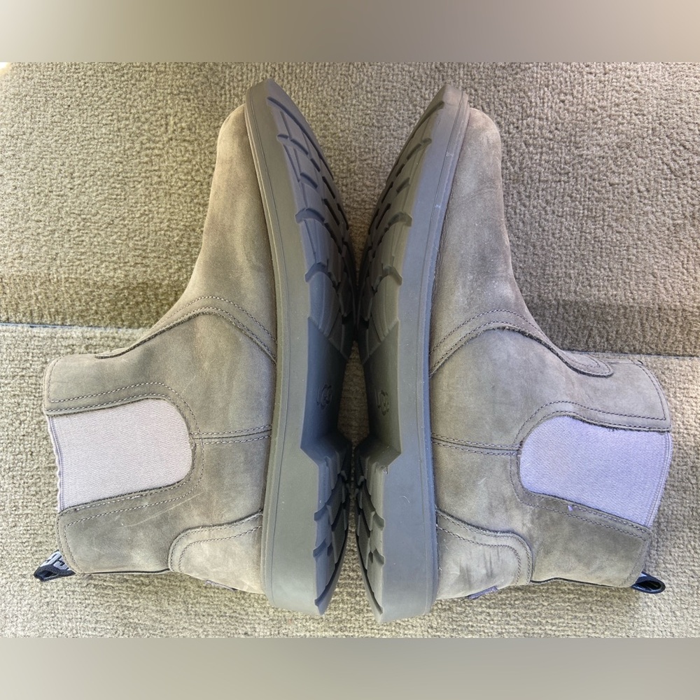 UGG Bolden Weather Boots SZ 5 Green Grey Chelsea Boot Round Toe Slip On 1112455K - Picture 4 of 8